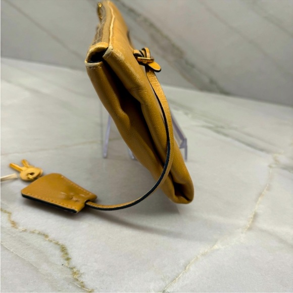 Low start-💎Prada Milano Leather Vintage Lock & Key Clutch with COA - Picture 9 of 13